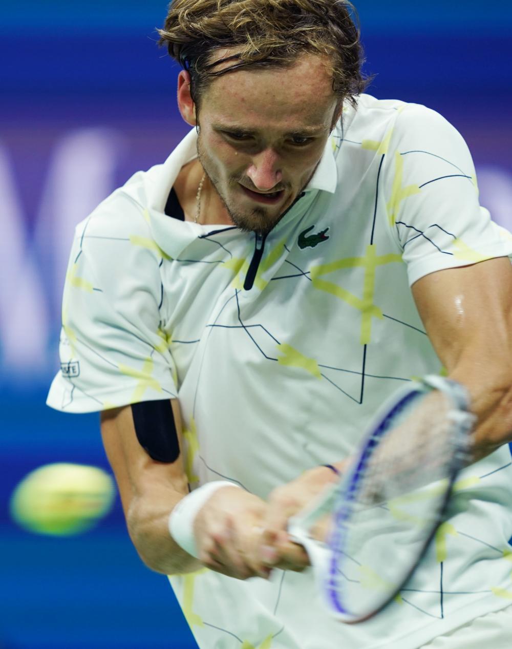 防守人及时 防守人及时