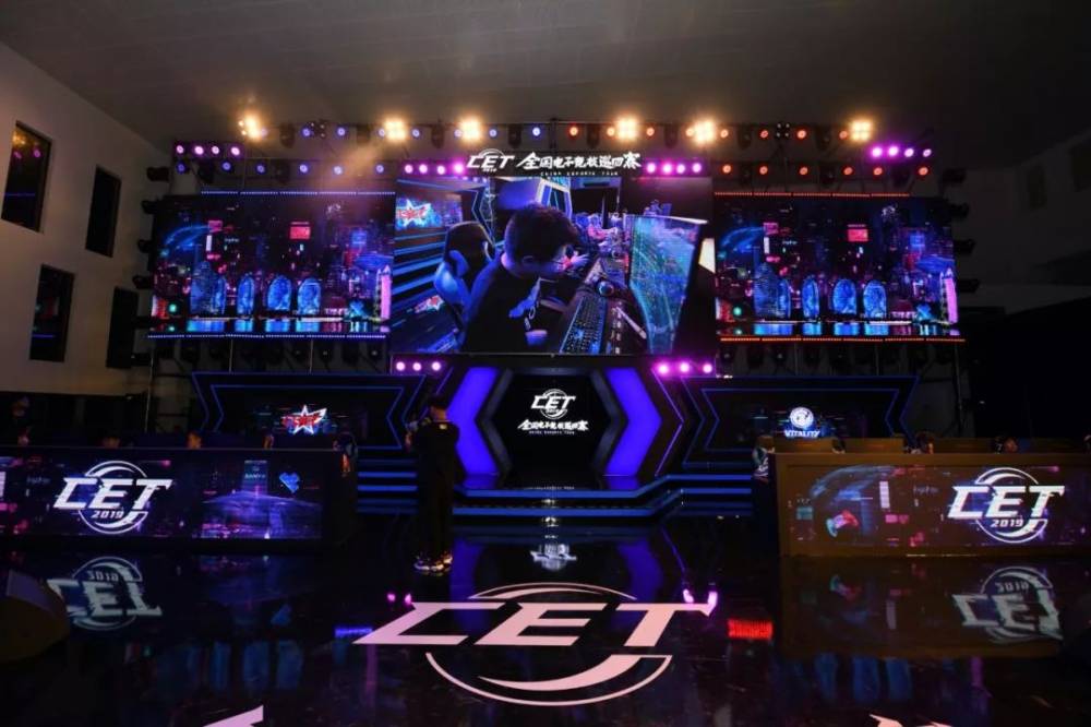 整支球队陷 整支球队陷