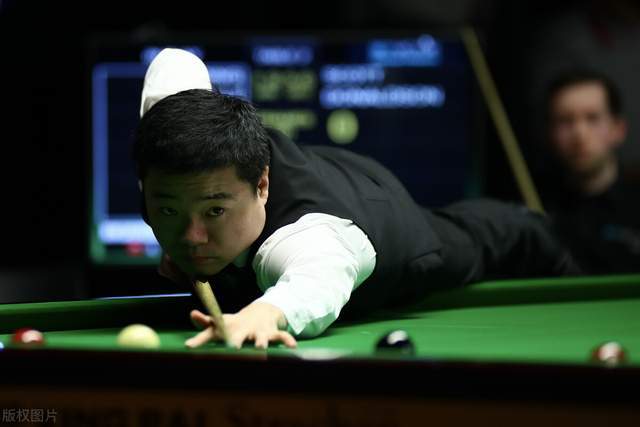 彻自己的比 彻自己的比